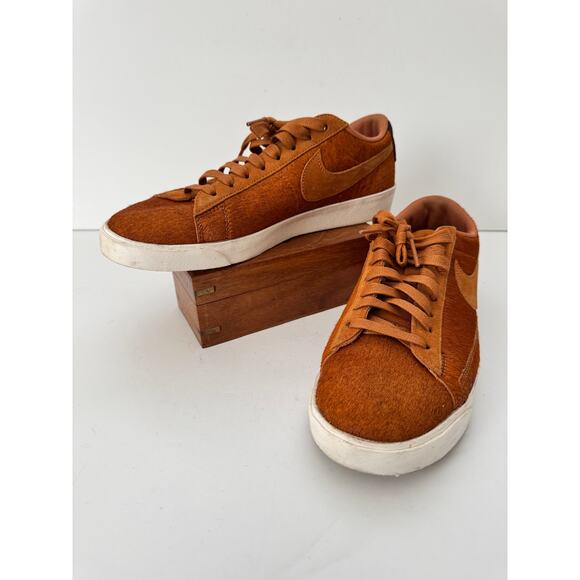*rare* NIKE Women’s 8 Blazer Low Sneakers  Brown Pony Hair Leather Retro Casual - Picture 1 of 9